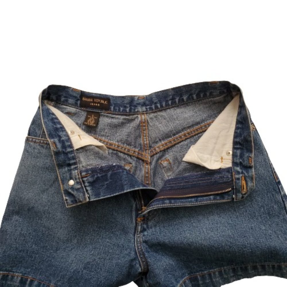 Banana Republic Jeans Women's Mid-Rise Medium Wash Classic Denim Shorts Size 6 - Picture 6 of 13